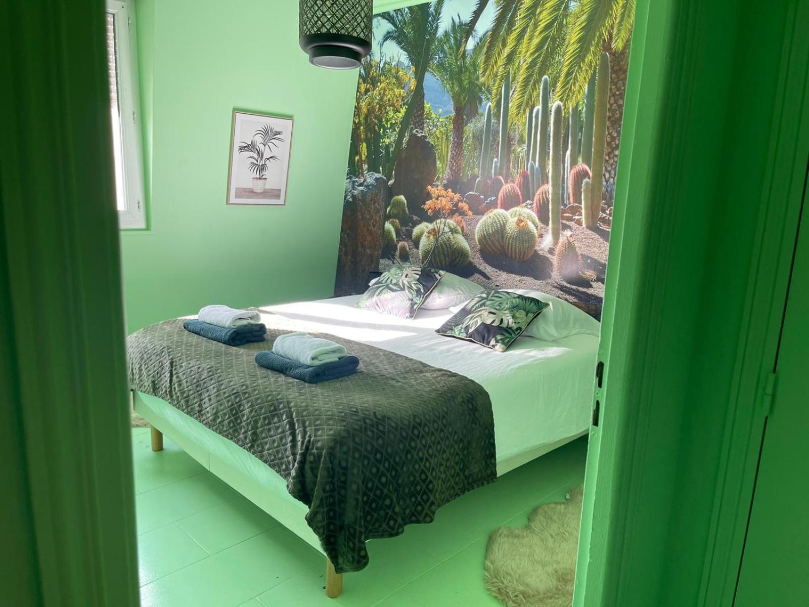 威戈纽克索塞尼Luxury Magic Cactus Garden, Paris 0Rly Avec Jacuzzi公寓 外观 照片